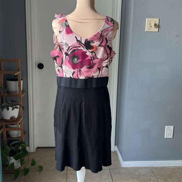 New York & Company dress - Picture 2 of 5